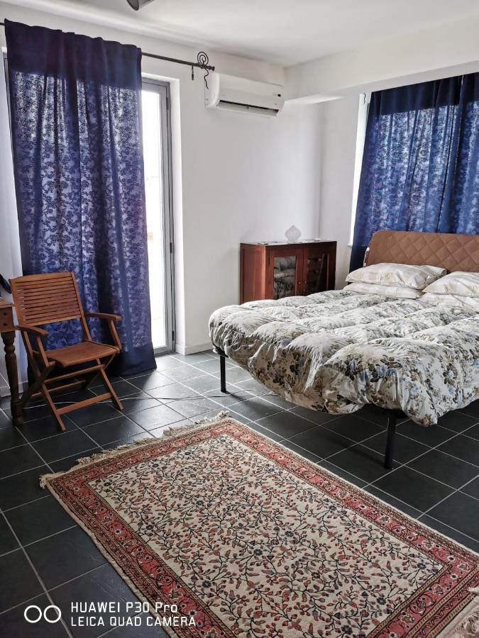 Residence Mareblu Barcellona-Pozzo di Gotto Ruang foto